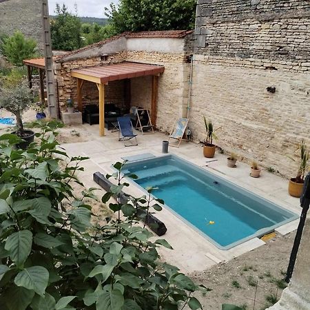 Gite Rue Pasteur Is-sur-Tille Exterior foto