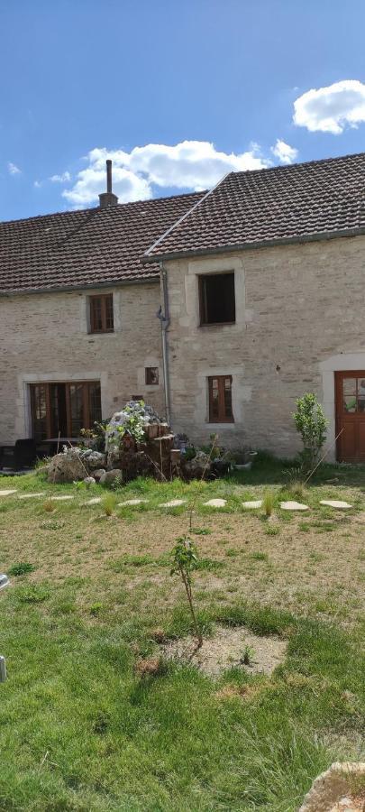 Gite Rue Pasteur Is-sur-Tille Exterior foto